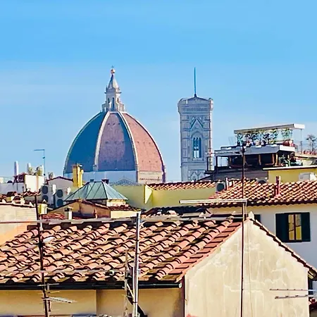 With Panoramic Terrace Appartamento *
