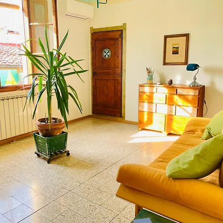 With Panoramic Terrace דירה *